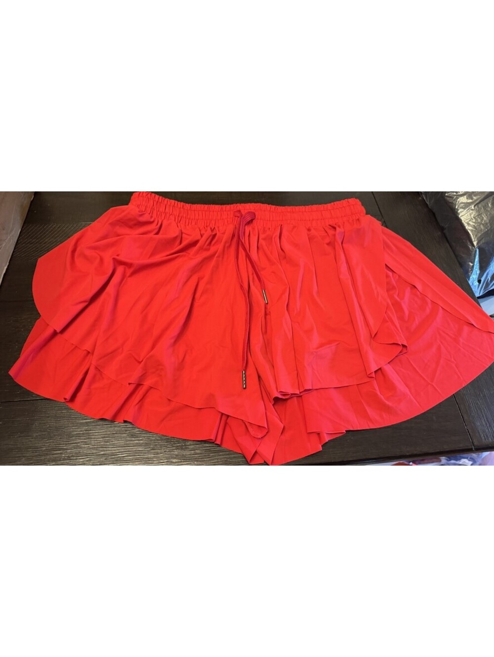 Nwot Womens XHKKV Red Shorts Skort Medium